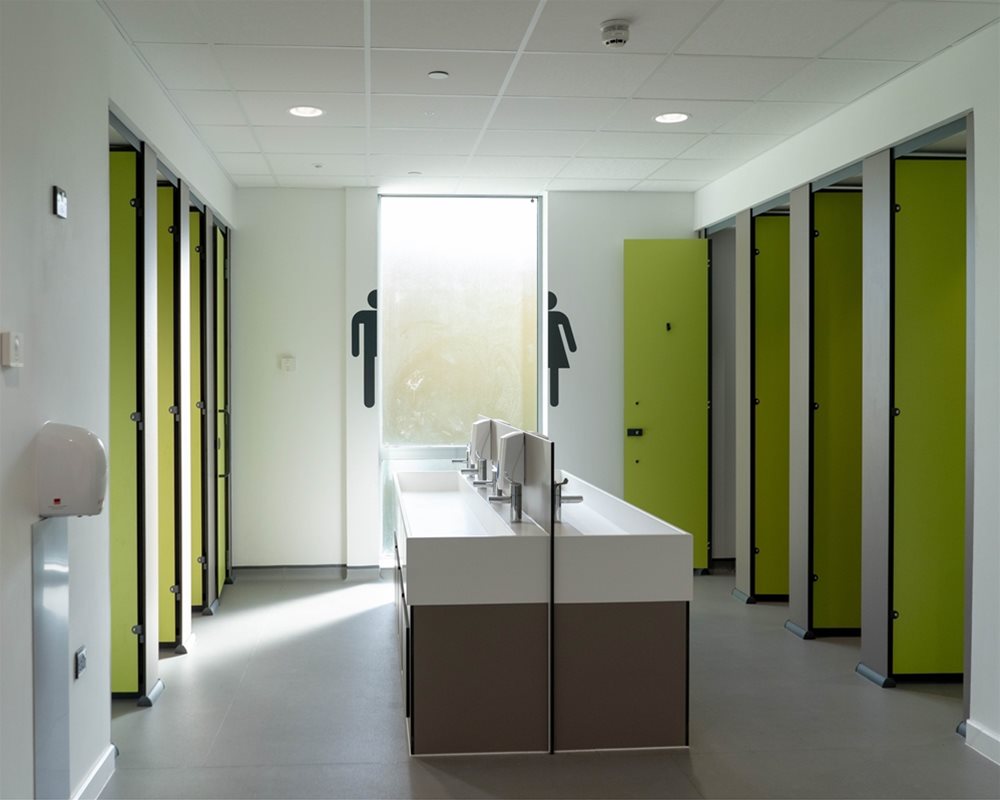 Bushboard Washrooms | HiZone toilet cubicles | Zest Green