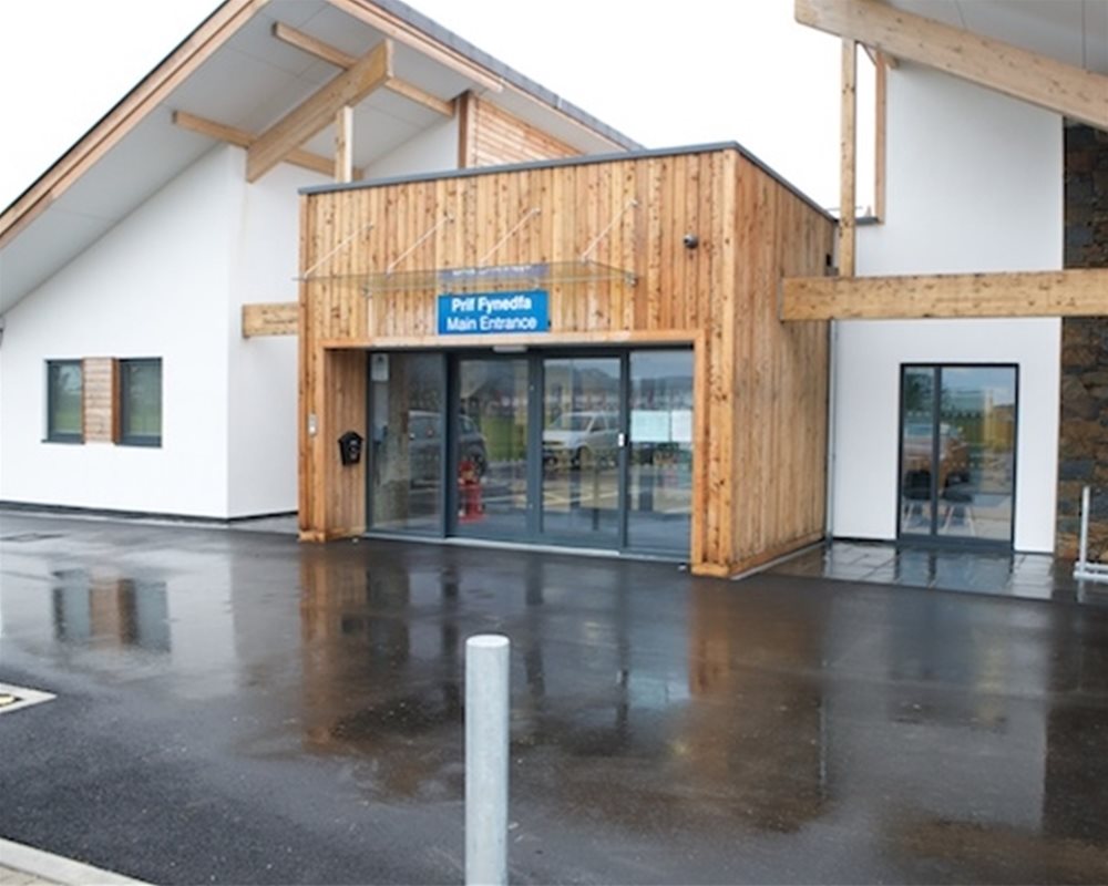Ardudwy Health Centre entrance